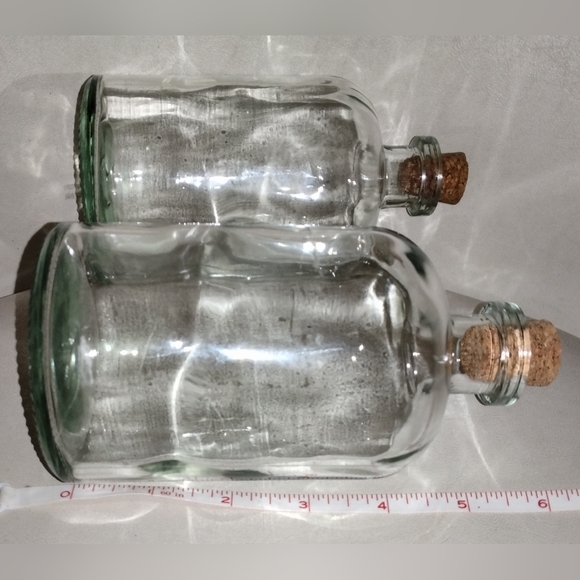 3 Apothecary Bottles with Cork Closure - LOT OF THREE - Picture 4 of 7